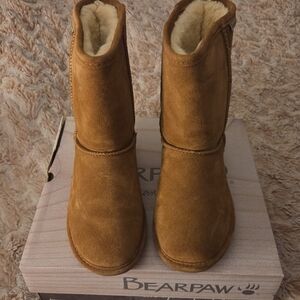Bearpaw Women's Tan Boots